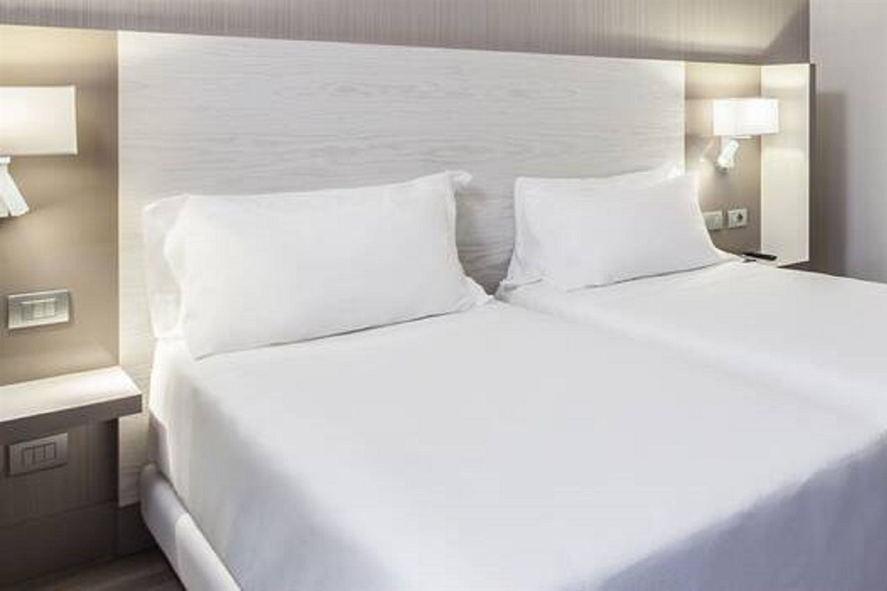 Nh Milano Congress Centre Hotell Assago Eksteriør bilde
